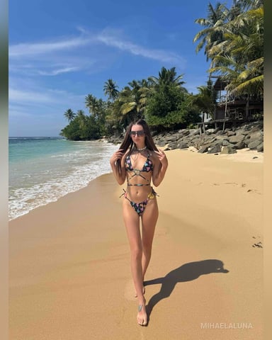 MihaelaLuna photo