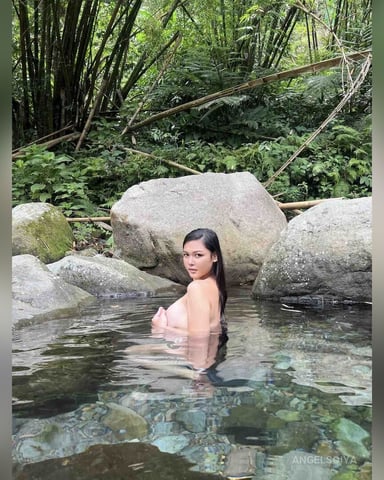 AngelSoiya Foto