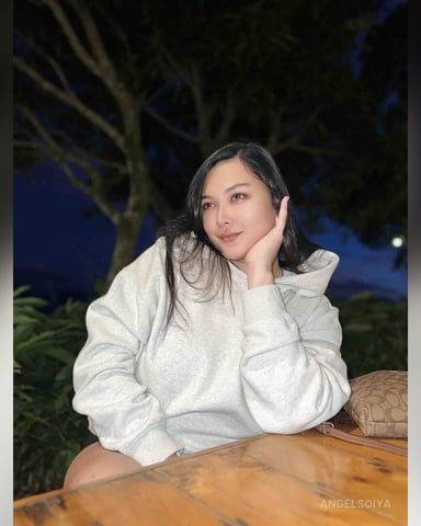 AngelSoiya Foto