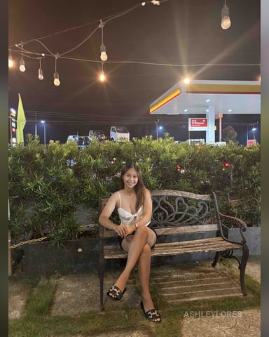 AshleyLores foto