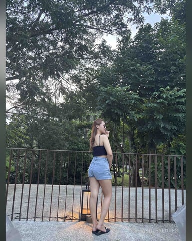 AshleyLores foto