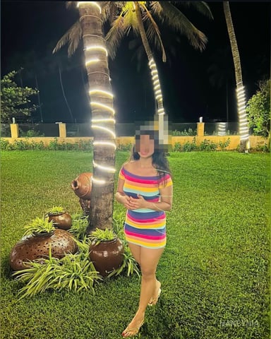 NancyNia foto