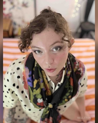 NellSton foto