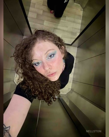 NellSton foto