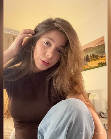 AlishiaCowlin photo