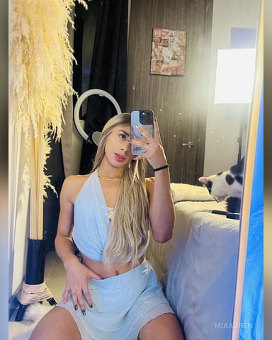 MiaAuren foto