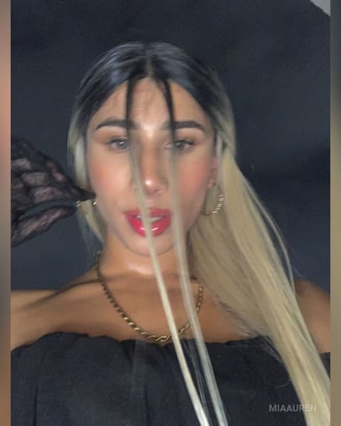 MiaAuren foto