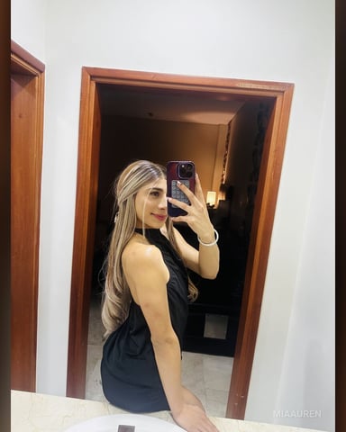 MiaAuren foto