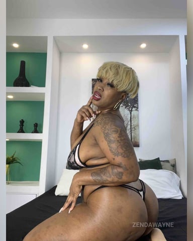 ZendaWayne, fotografie