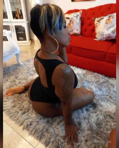 ZendaWayne, fotografie