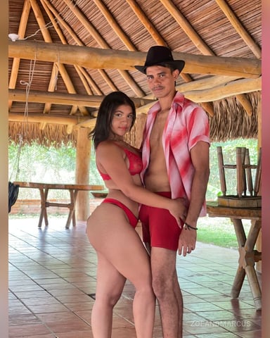 ZoeAndMarcus foto