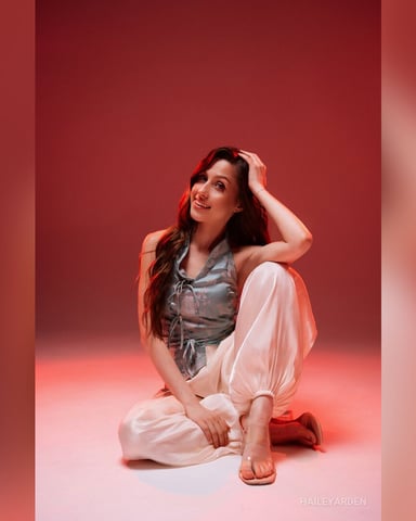 HaileyArden foto