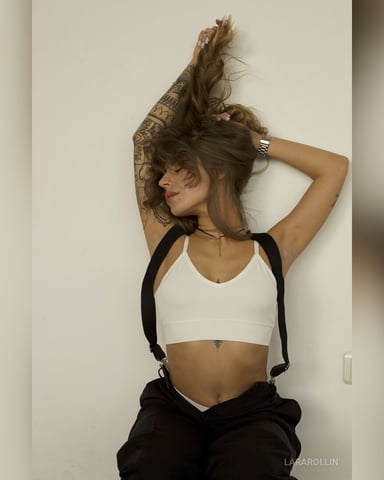 LaraRollin photo