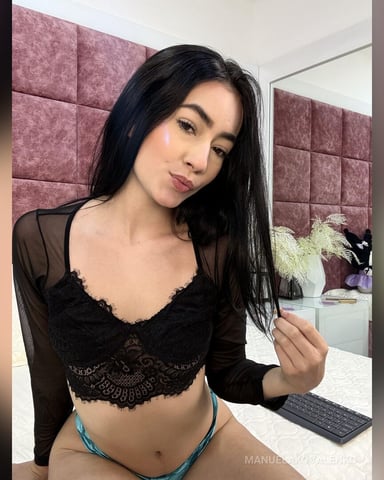 ManuelaKovalenko photo
