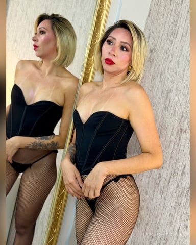 LucyBelmont photo