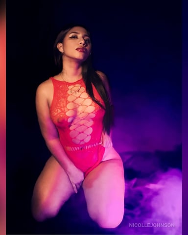 NicolleJohnson photo
