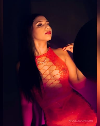 NicolleJohnson photo