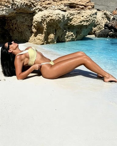 AllysonRosanne foto