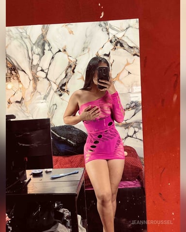JeanneRoussel photo