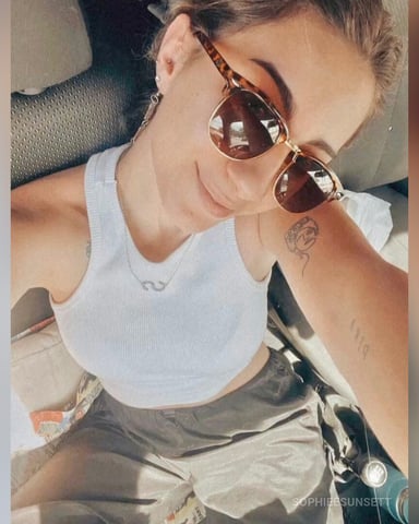 SophieeSunsett photo