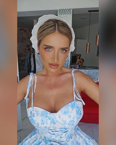 TiffanyAddams foto