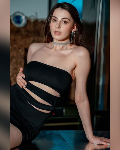 CasieDaisy photo