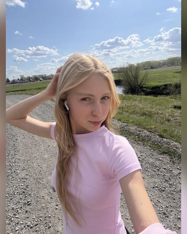 AliseMorise photo