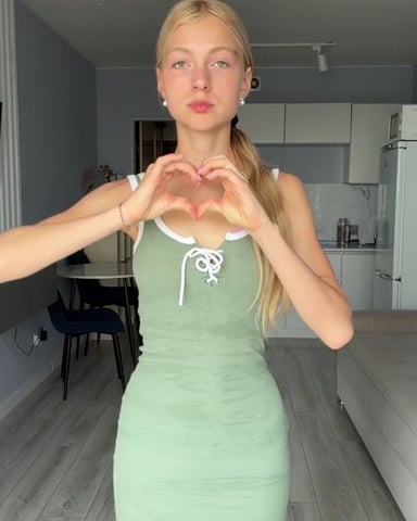 AliseMorise photo