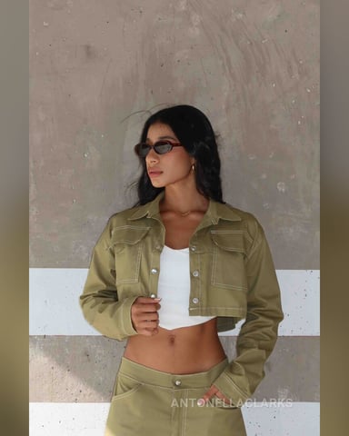 AntonellaClarks photo
