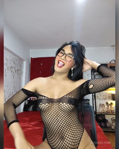AyaWelson foto