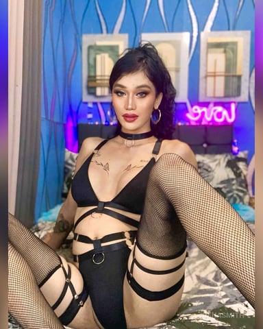 JhenaSmith foto