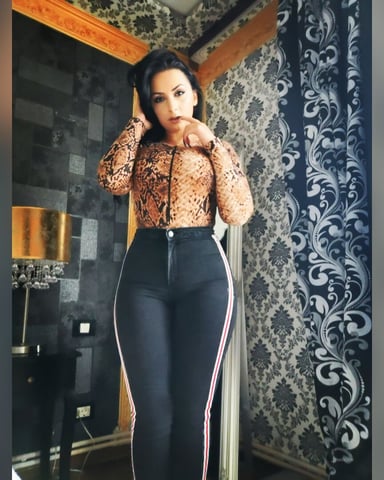 TinaDevin photo