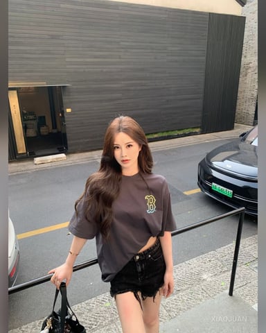 XiaoJuan photo