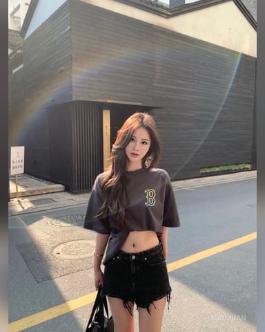 XiaoJuan photo