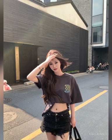 XiaoJuan photo