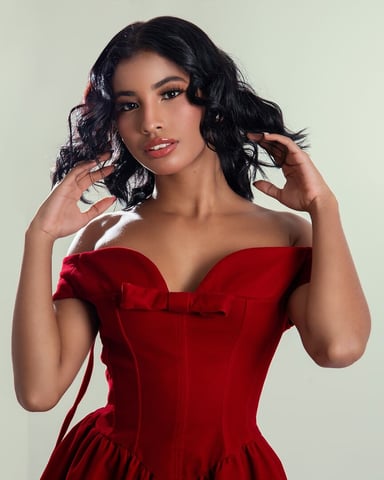AlondraDuque foto