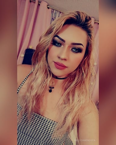 MelyzaMendoza photo