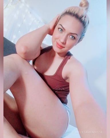 MelyzaMendoza photo