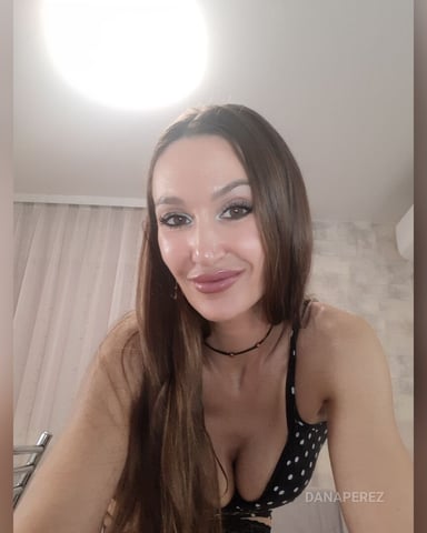 DanaPerez photo