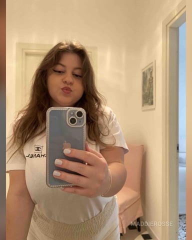 MaddieRosse Foto