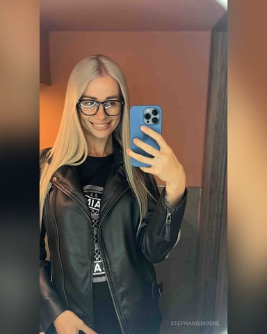 StephanieMoore foto