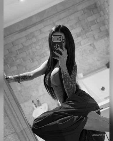 AriaVex photo