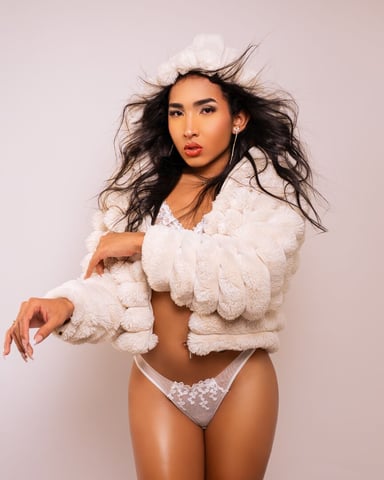 GabyRave foto