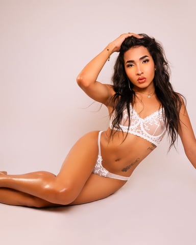GabyRave foto