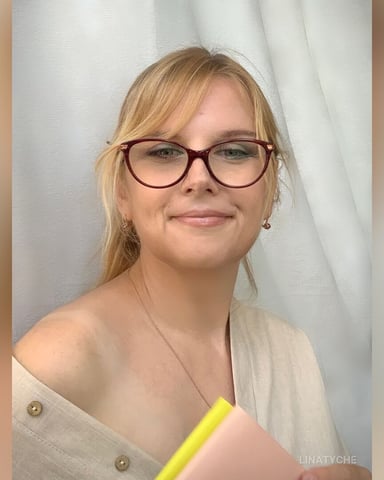 LinaTyche Foto