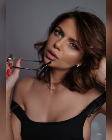 Mia photo