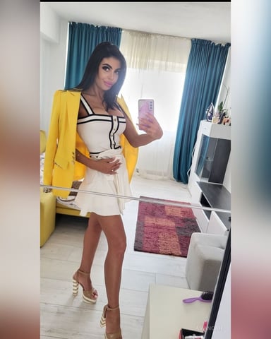 AvaNoah Foto