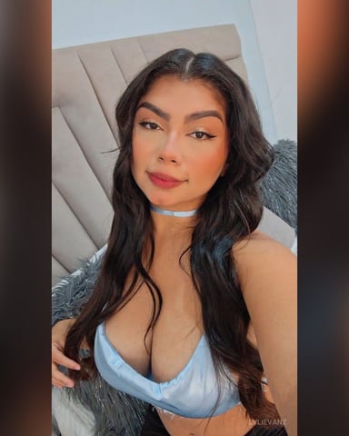 LyliEvanz foto