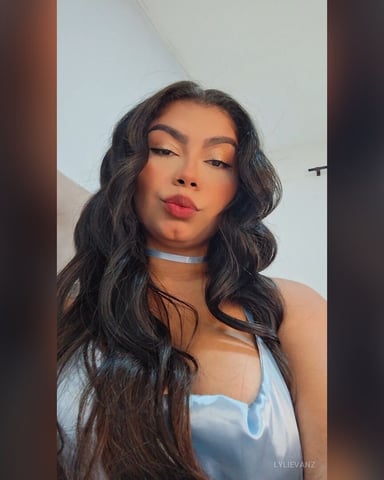 LyliEvanz foto