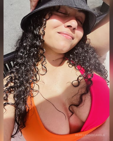 RebecaAndCamila, fotografie